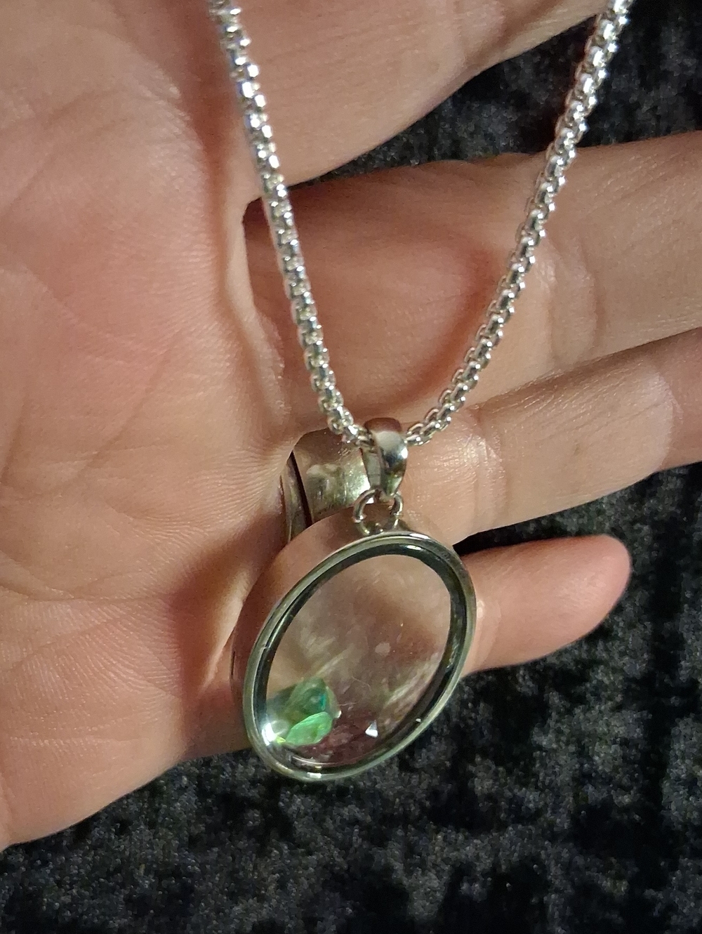 Origami Owl Silver Glass Locket Pendant Necklace with Green Accent
